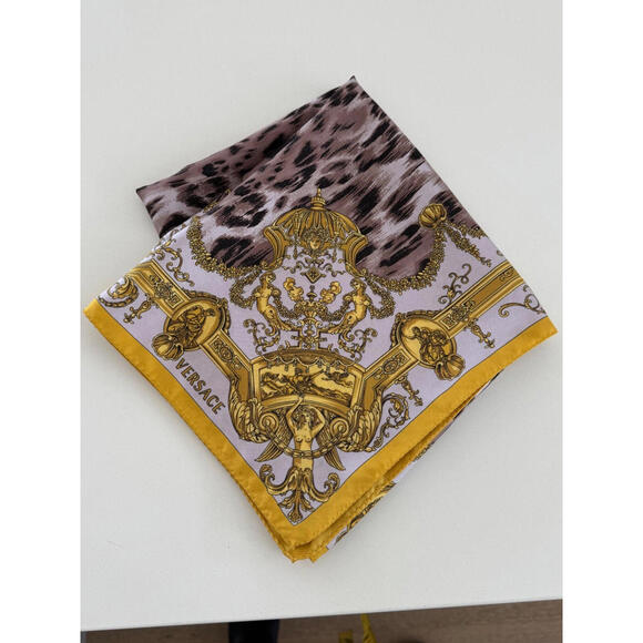 Versace Baroque Animal Print 100% Silk Scarf - Picture 1 of 5
